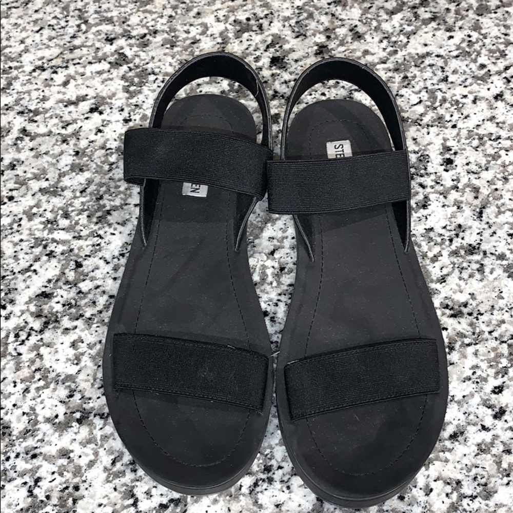 Black Steve Madden sandals